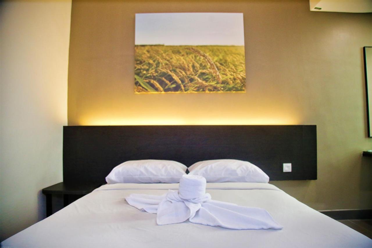 Padi Padi Hotel Kangar Dış mekan fotoğraf